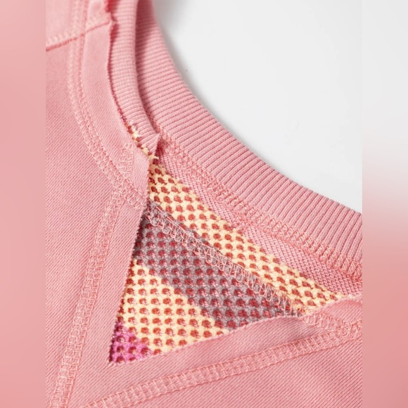 NWT Women’s Striped Mesh Sleeve Patchwork Exposed Seam Top Sweatshirt Medium - Picture 5 of 8